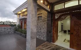 Griya Mataram Kotagede Mitra Reddoorz